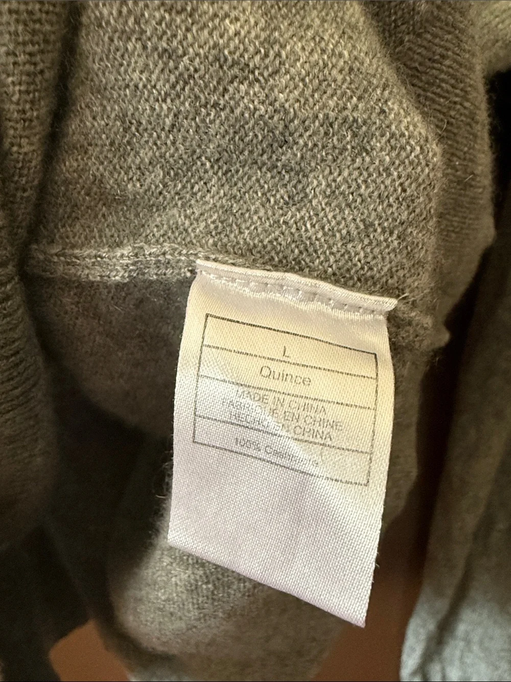 QUINCE 100% Cashmere Gray V-Neck Sweater